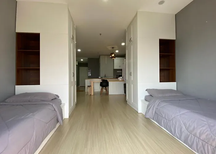 A Modern & Homely Studio With Pool And Gym